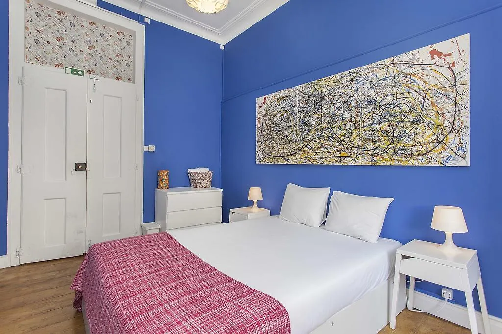 5 Sins Chiado Hostel Lisbon