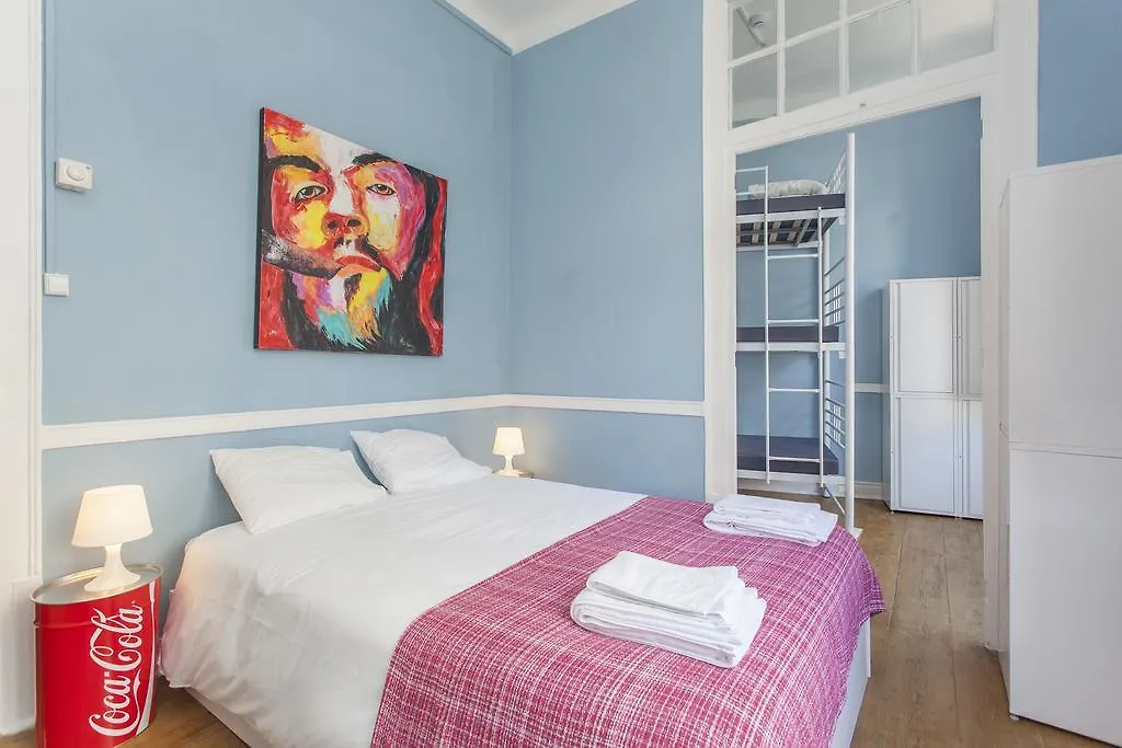 5 Sins Chiado Hostel Lisbon