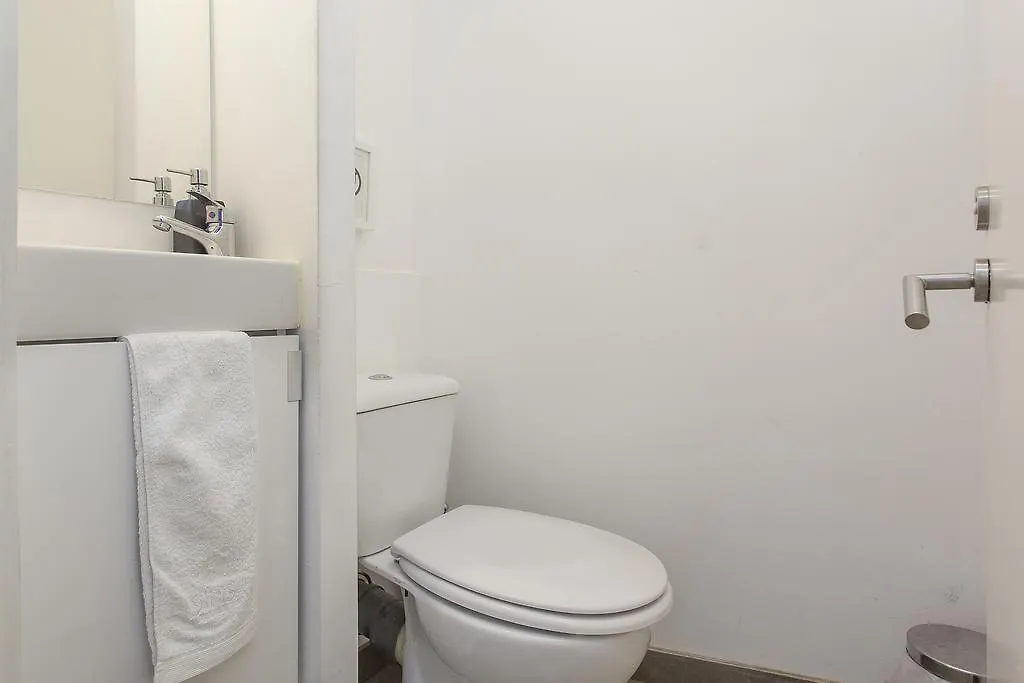 5 Sins Chiado Hostel Lisbon