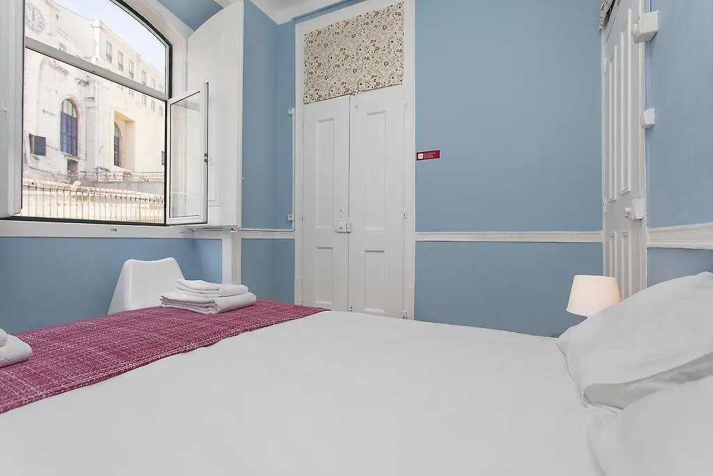 5 Sins Chiado Hostel Lisboa