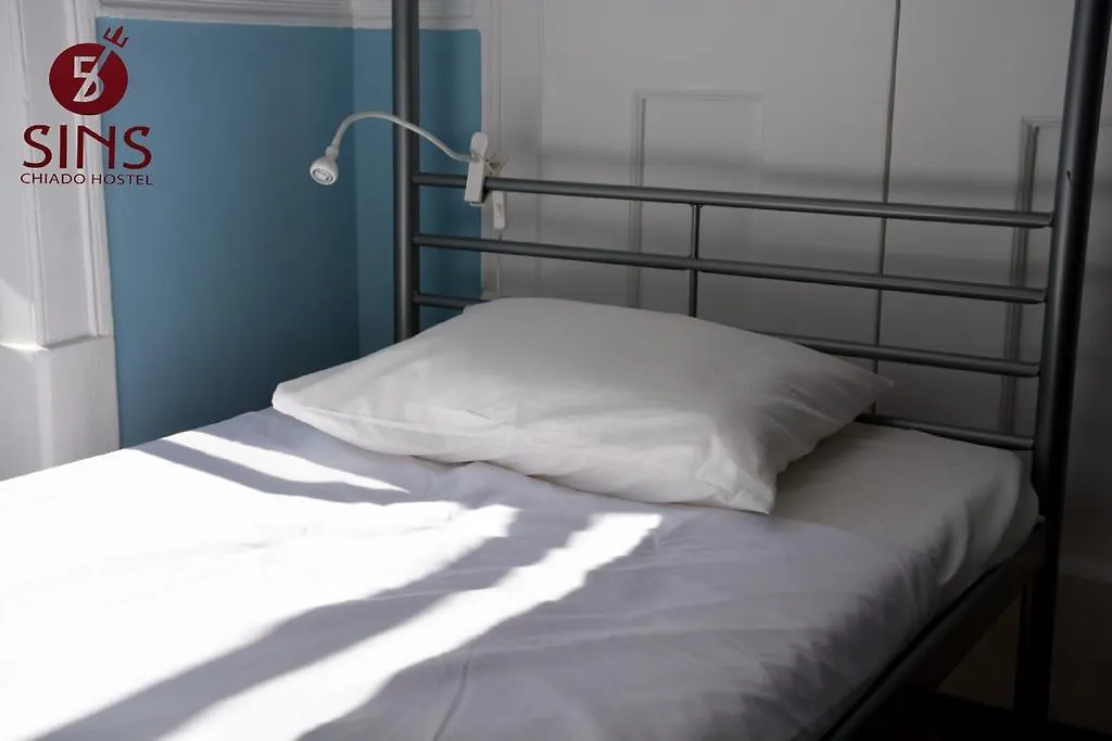5 Sins Chiado Hostel Lisboa